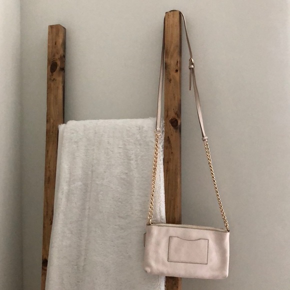 Ivory Coach Crossbody - Picture 6 of 8
